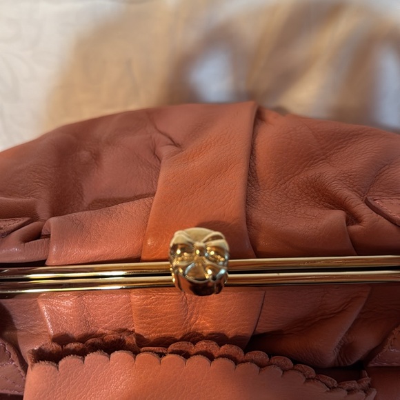 RED Valentino in pink with kisslock shoulder bag - Picture 2 of 5